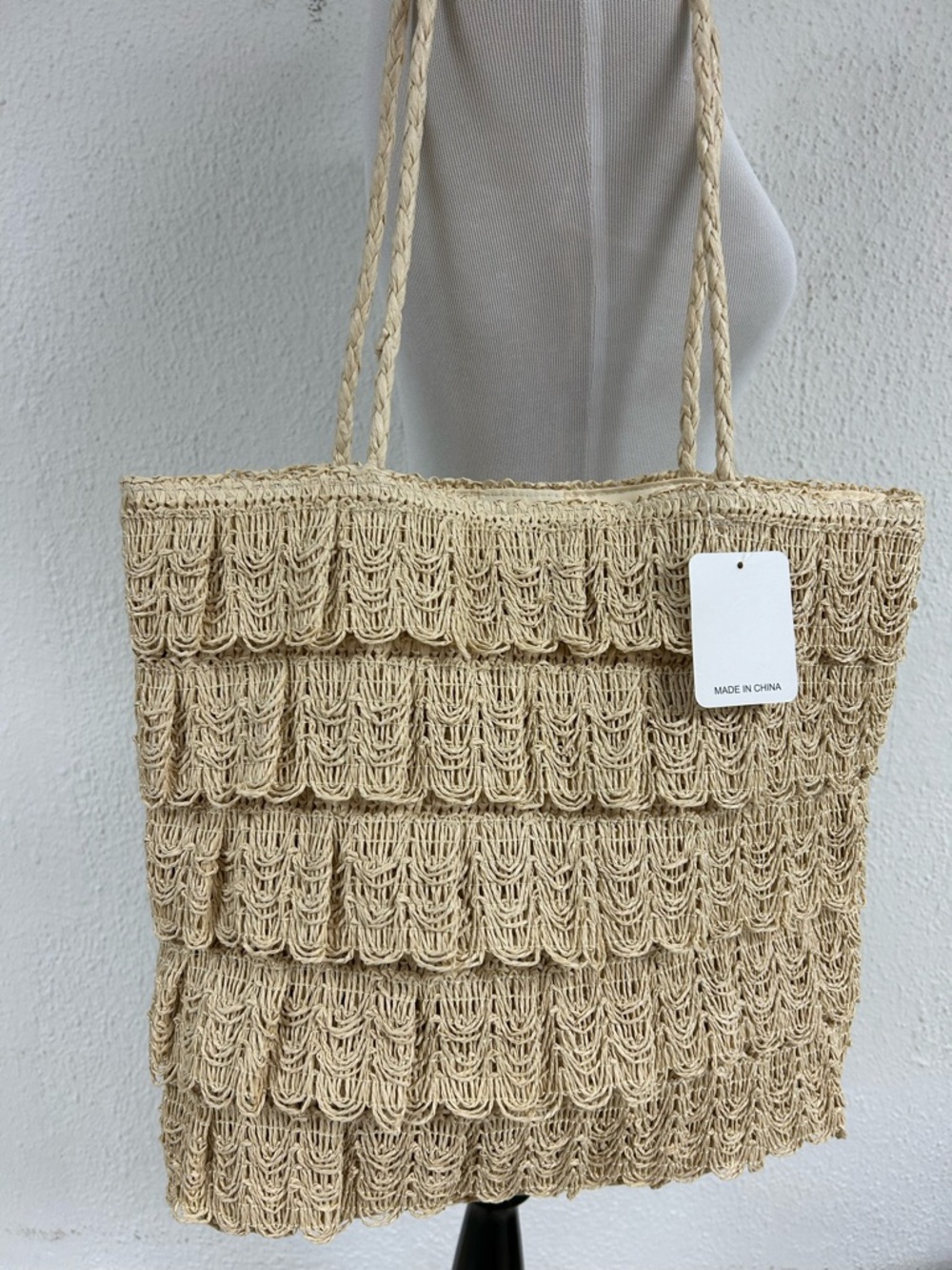 NEW Studio Collection Rattan Straw Tote Bag Purse Tiered Fringe Detail 15x14 - Picture 4 of 6